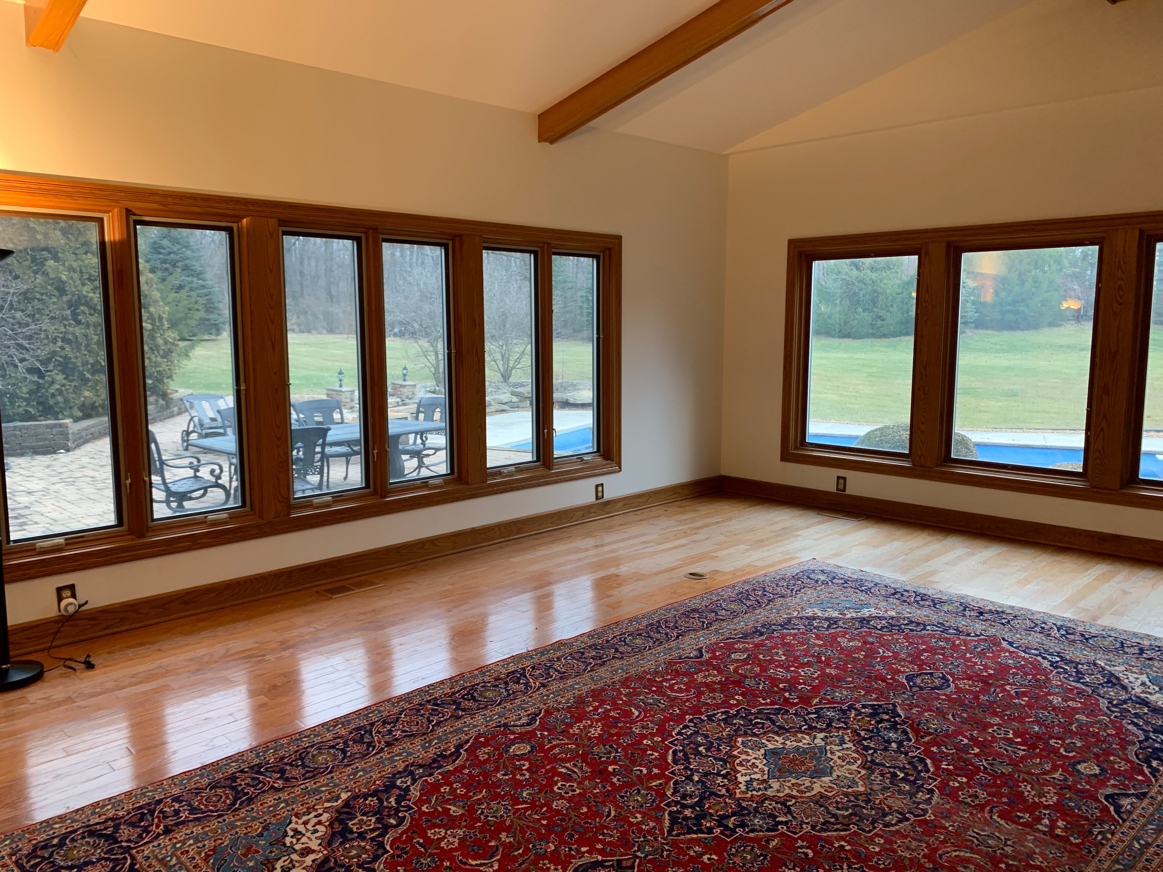 West Hamilton Estate Home on Post Rd.