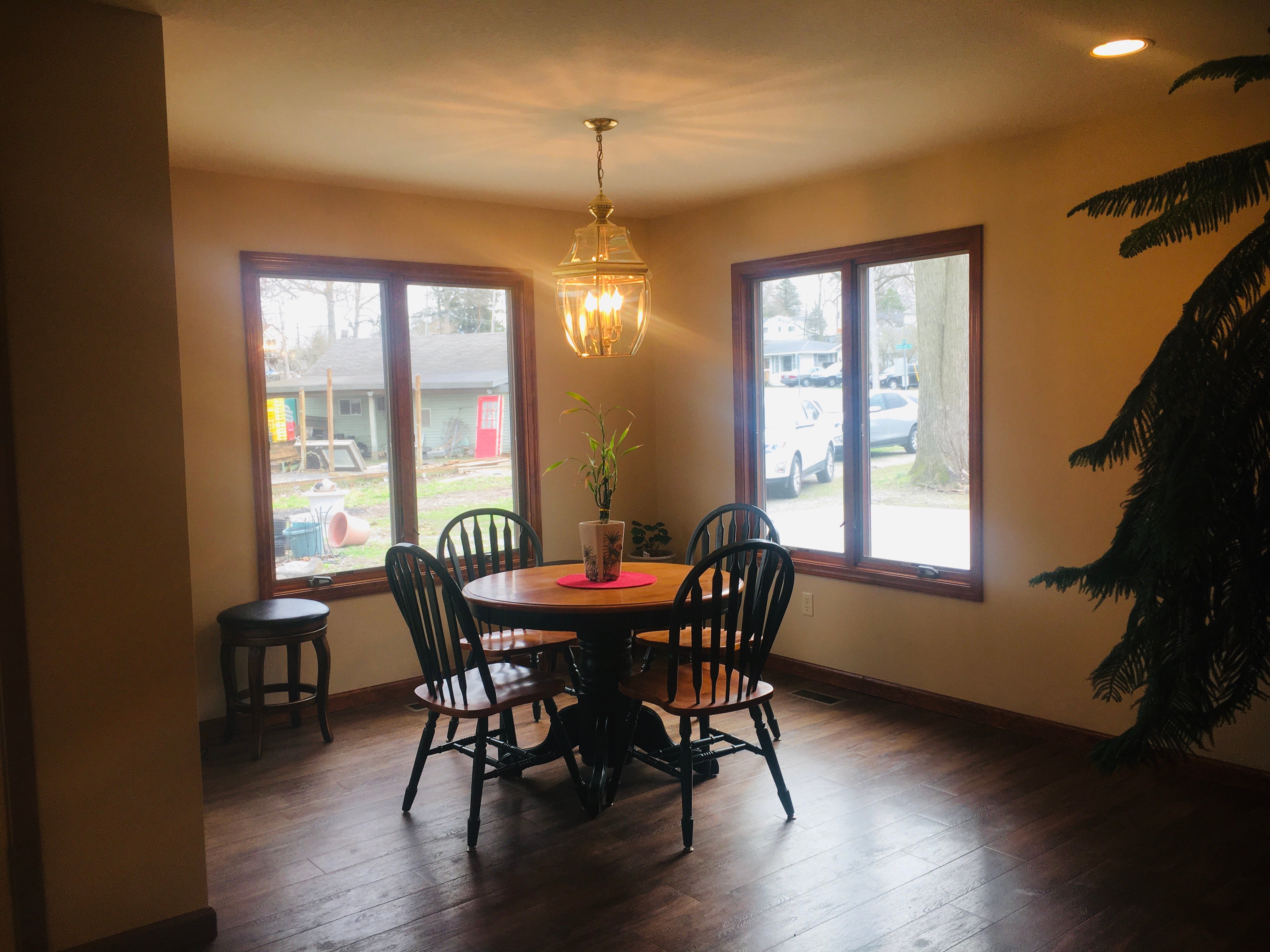 ONLINE ONLY REAL ESTATE!