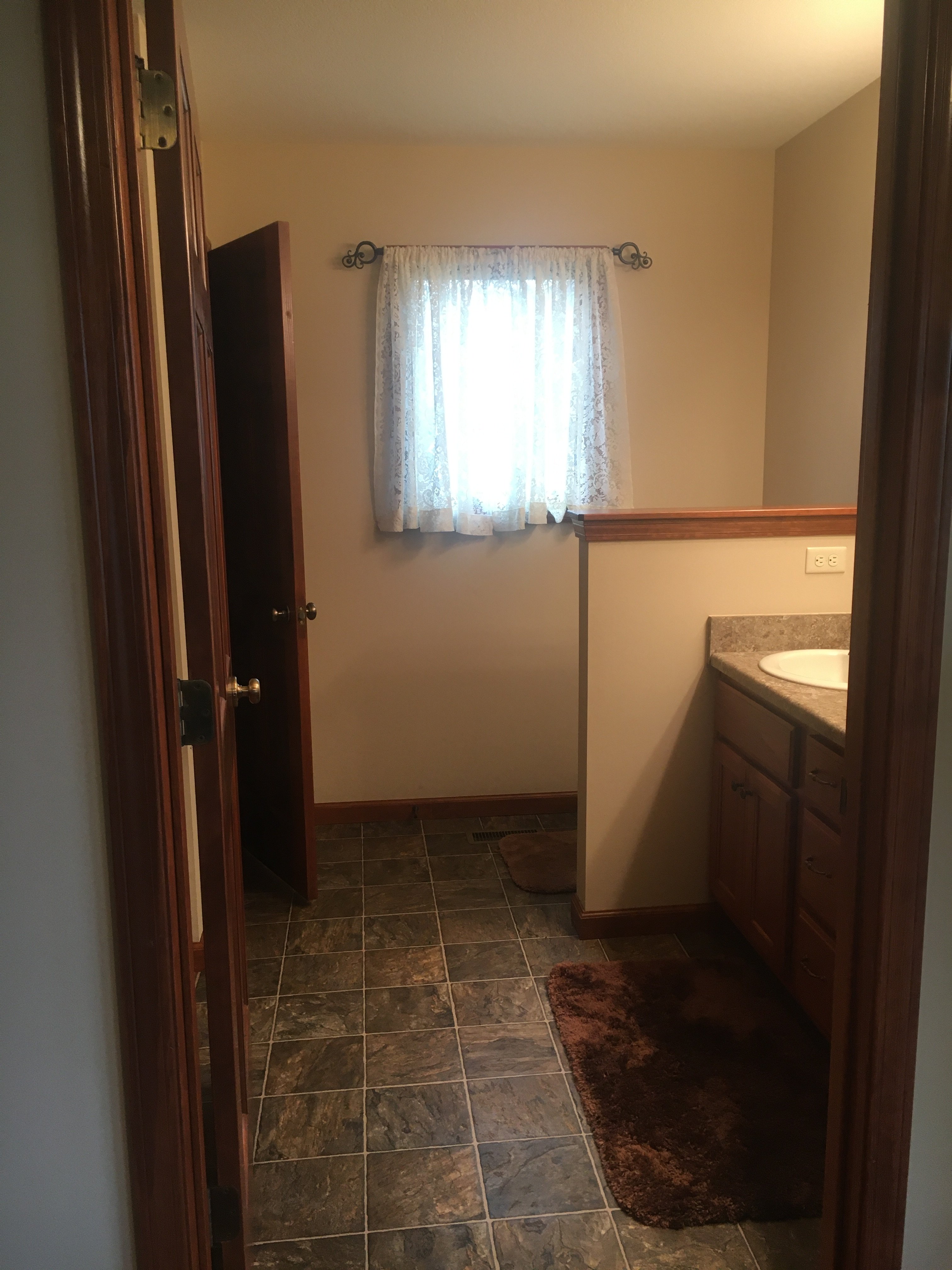 ONLINE ONLY REAL ESTATE!