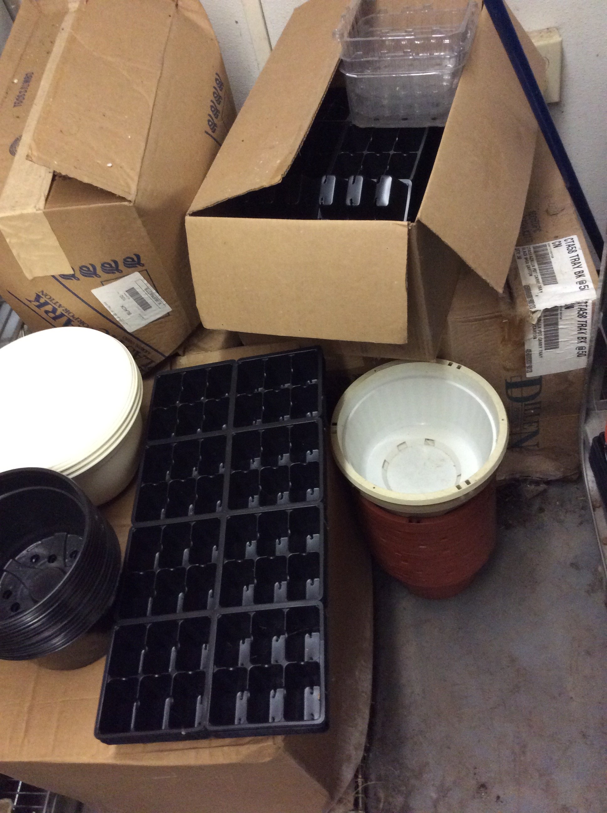 ONLINE ONLY PERSONAL PROPERTY!