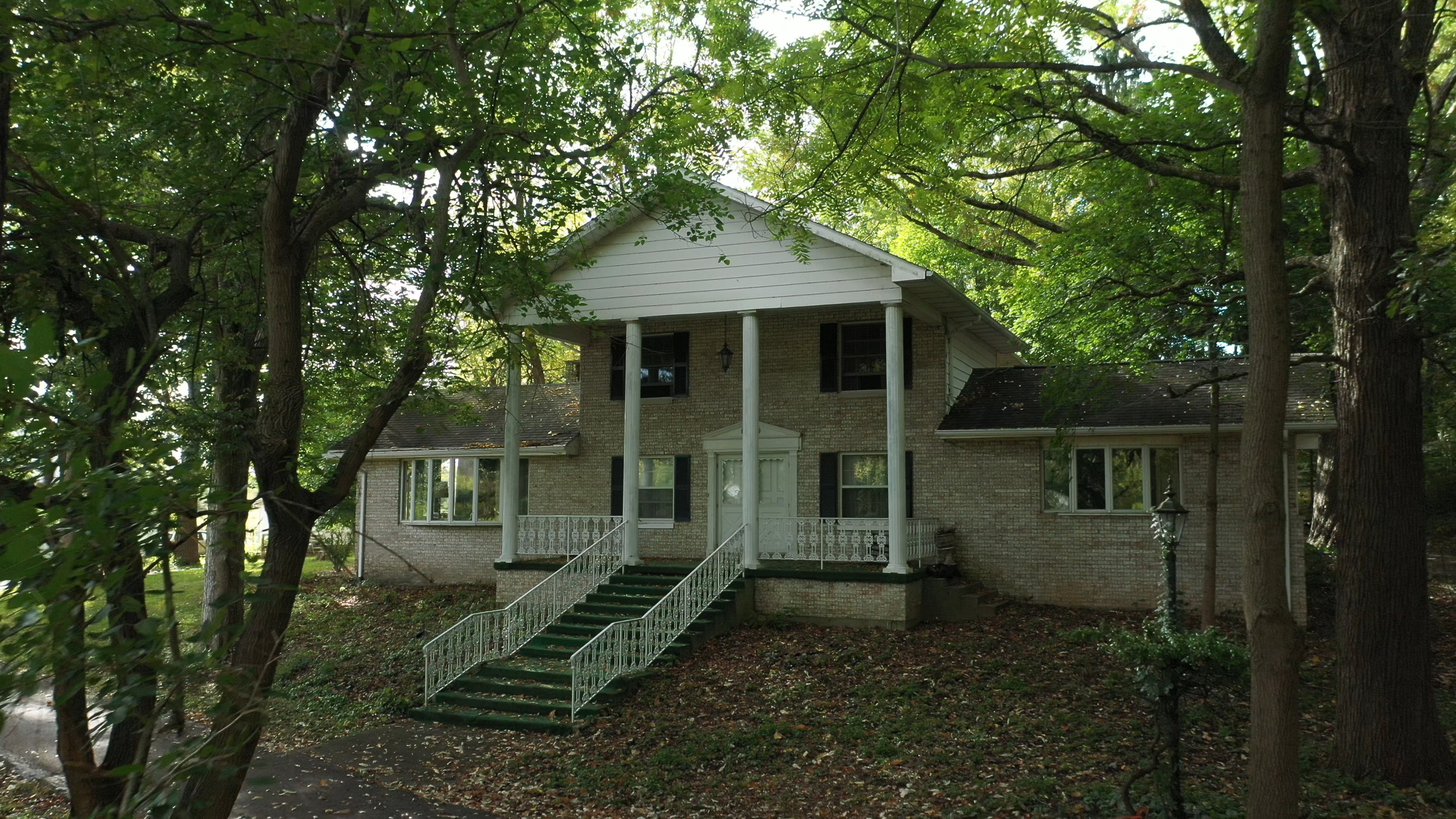 Real Estate Pictures