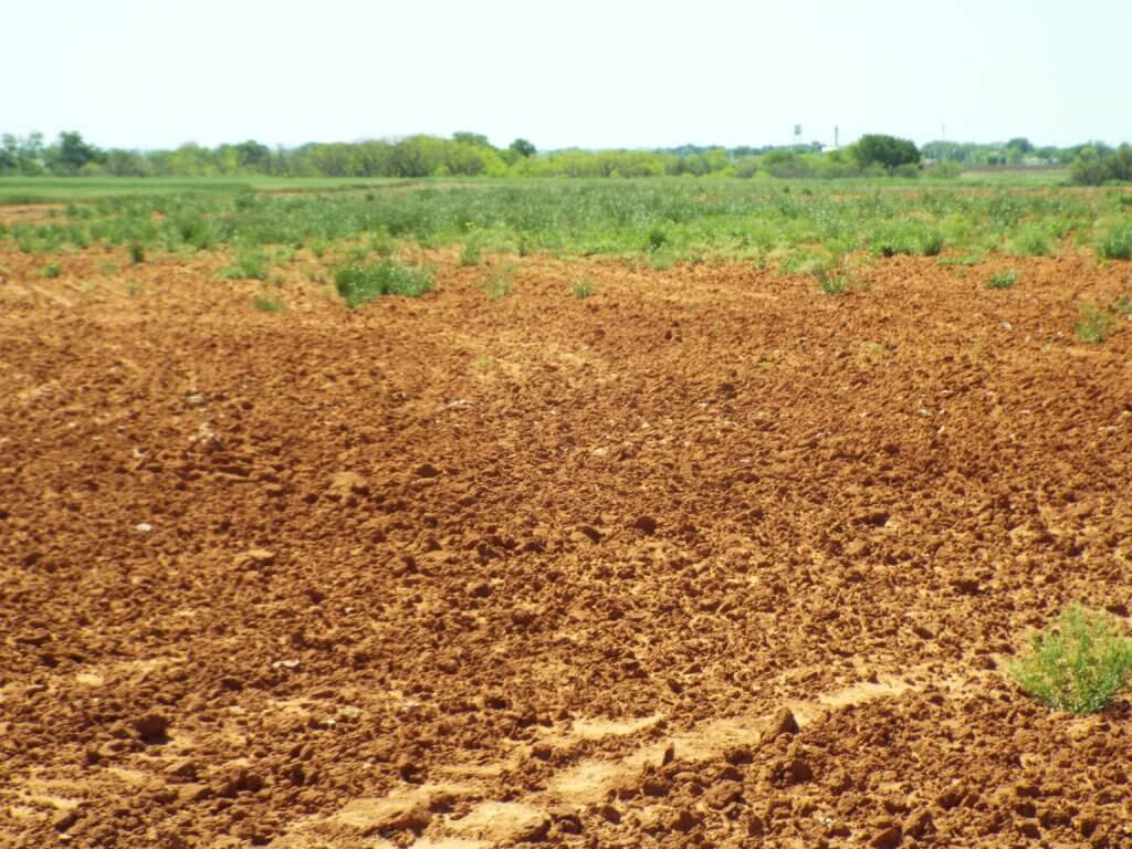 5/30 480 Acres Surface & Minerals CHATTANOOGA, DEVOL OK AREA