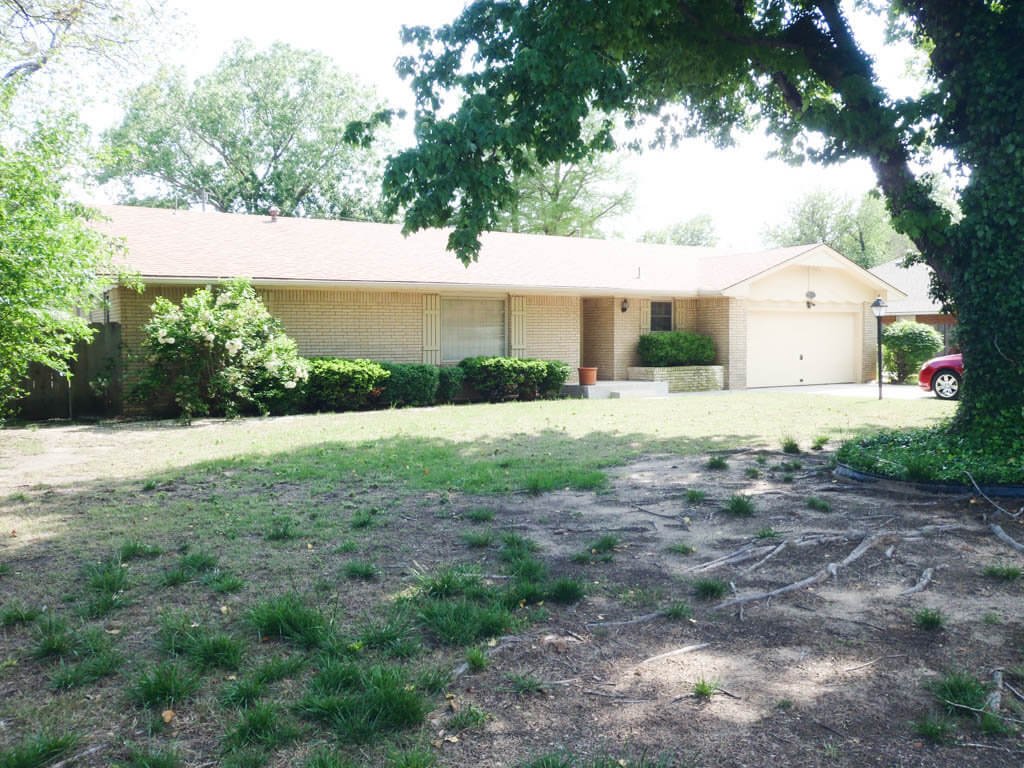 6/21 BRICK HOME * BUILDING SITE * INVESTMENT PROPERTY * ENID, OK