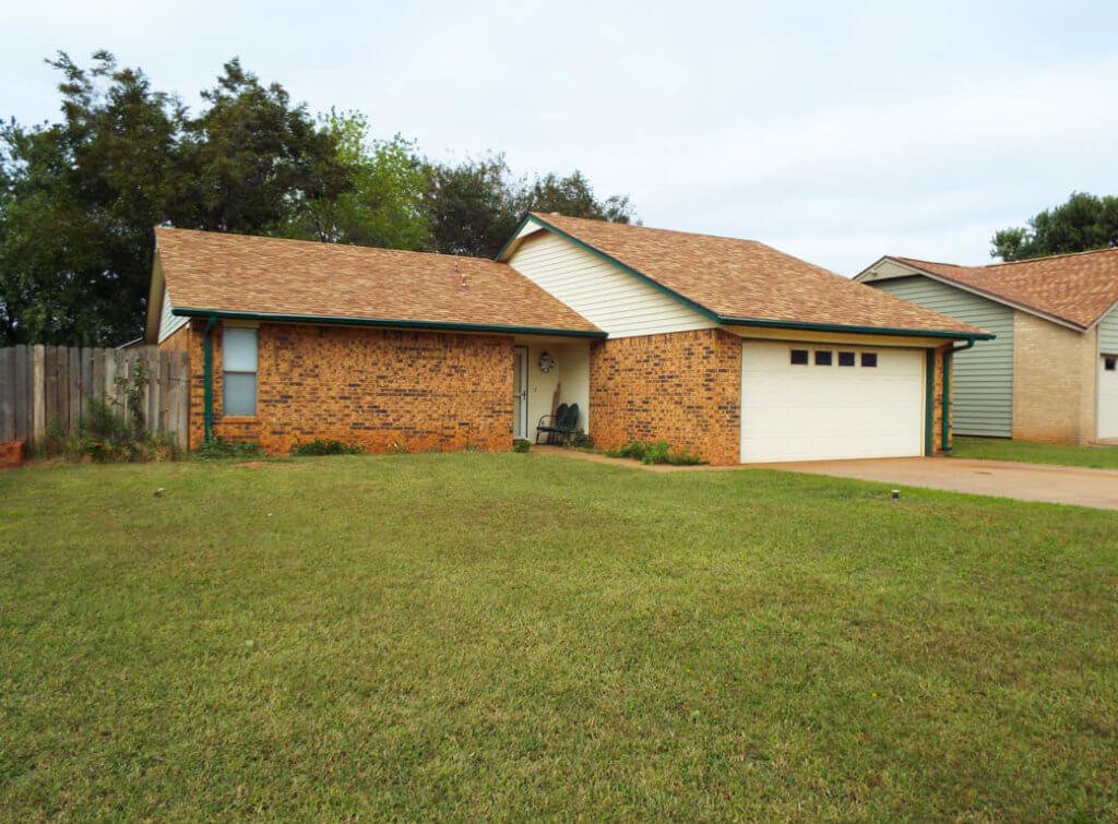 11/12 3 BEDROOM BRICK HOME, ENID OK