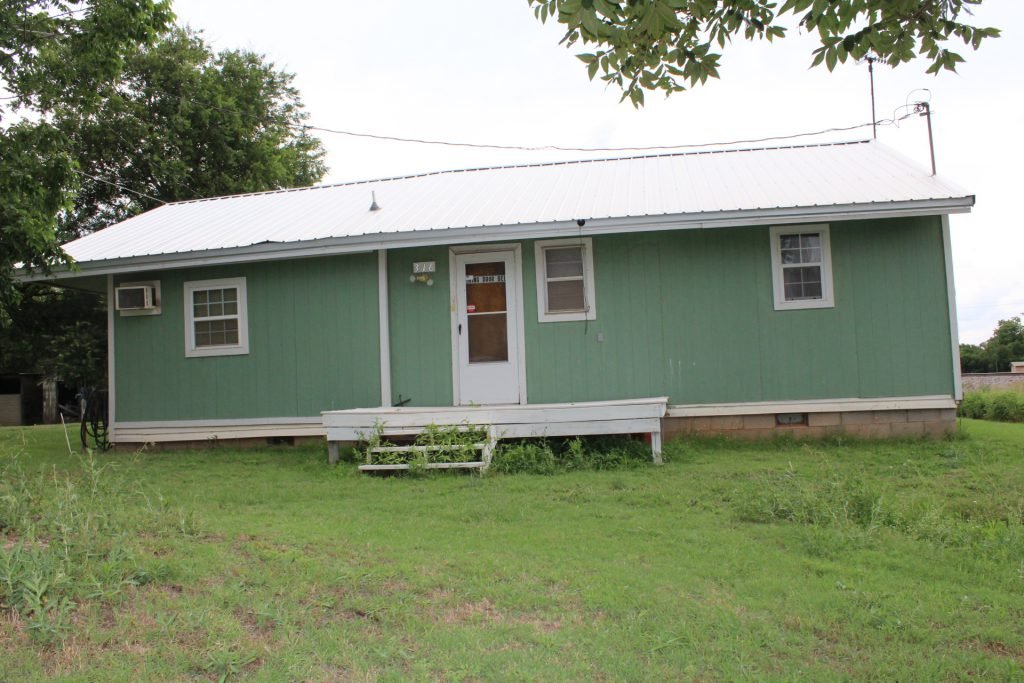 7/25 3 Bedroom * 1 ½ Bath* 5 Lots * Kingfisher OK