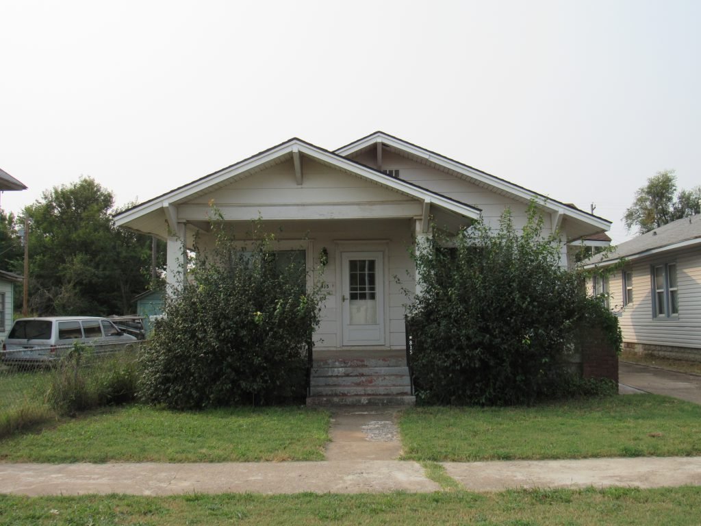 10/7 1, 194 SQFT HOME * DETACHED GARAGE * ENID OKLAHOMA