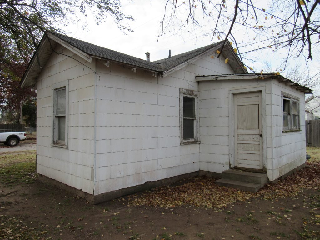 Tract 3: 702 N. Davis Enid, OK