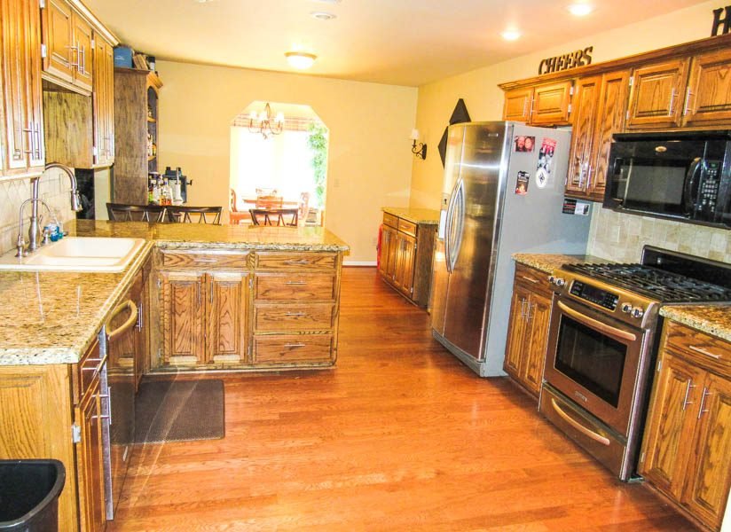 Tract 1: 4208 Country Club Dr. Enid, Ok.