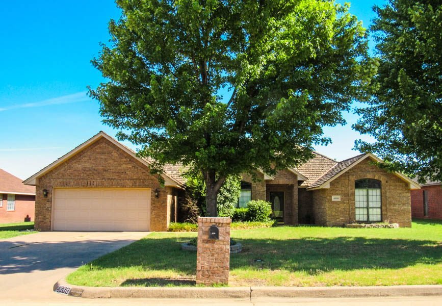 Tract 1: 4208 Country Club Dr. Enid, Ok.