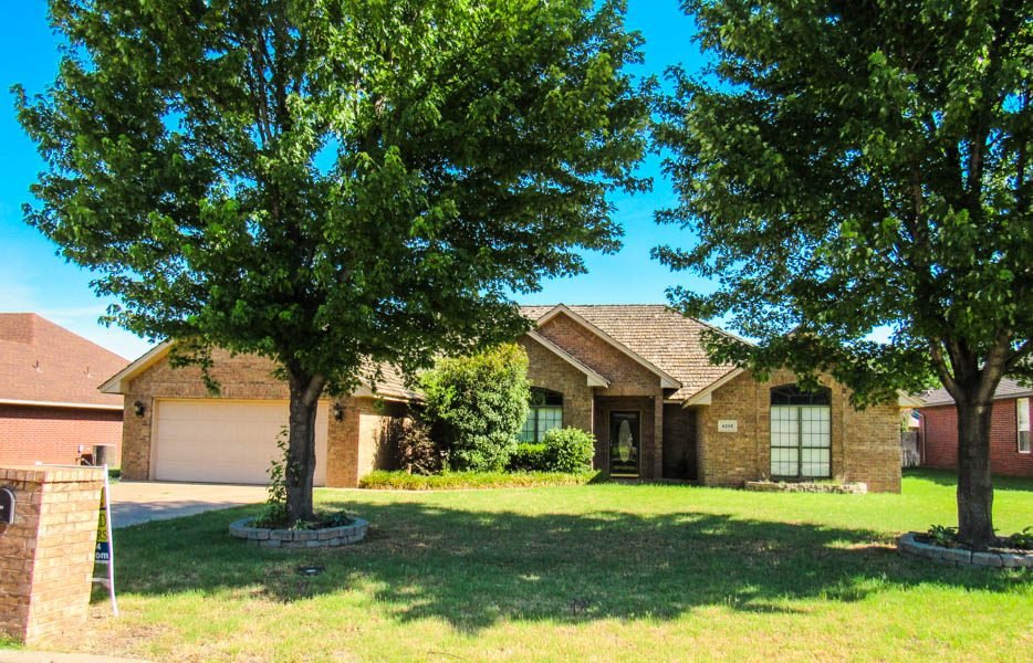 Tract 1: 4208 Country Club Dr. Enid, Ok.