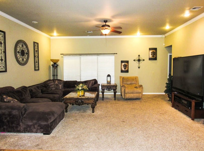 Tract 1: 4208 Country Club Dr. Enid, Ok.