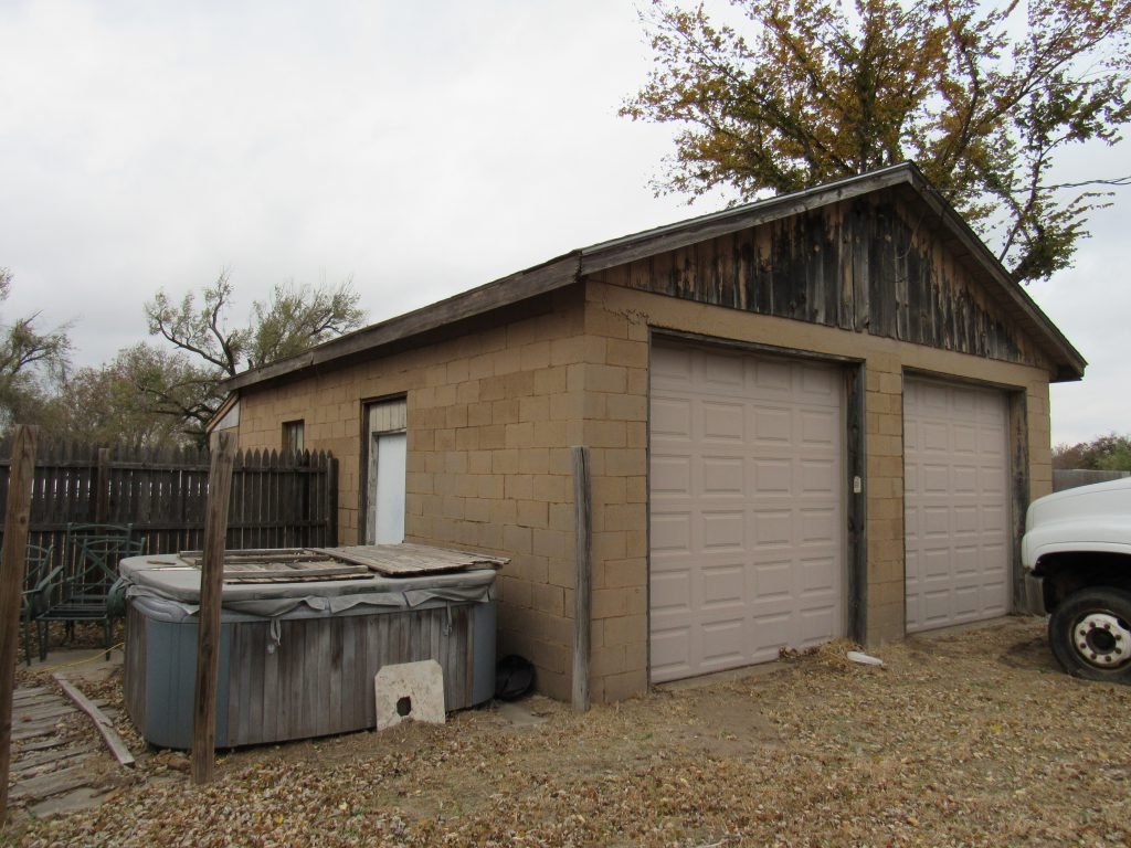 Tract 2: 414 N Coolidge St. Enid, Ok