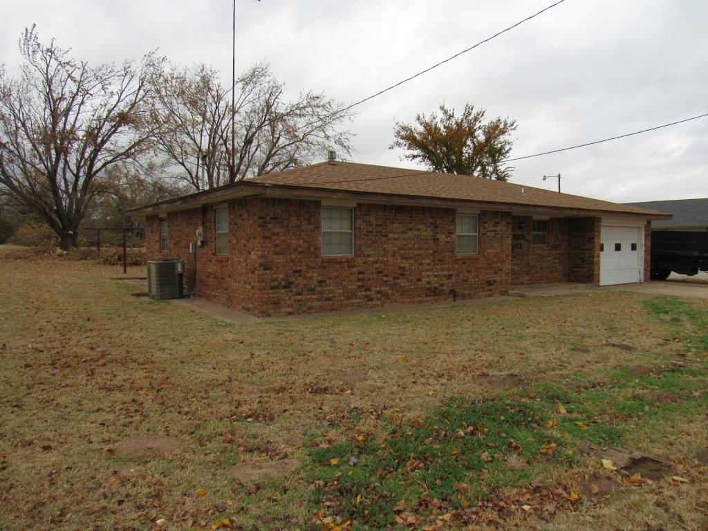 Tract 2: 414 N Coolidge St. Enid, Ok
