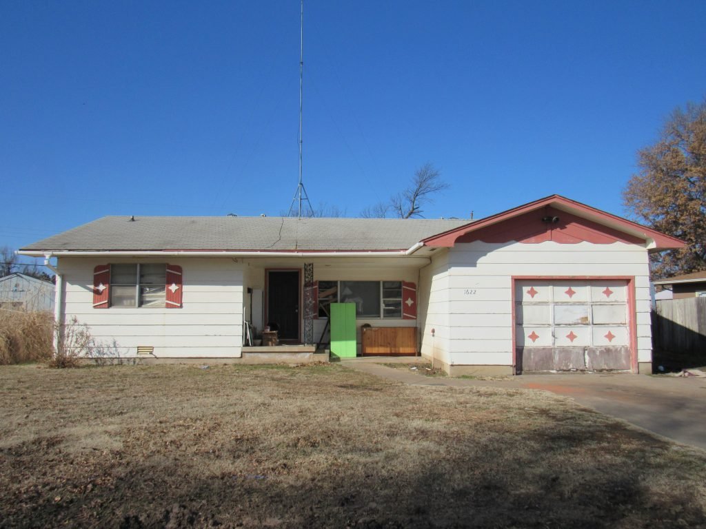 2/3 1622 Kennedy Enid, Oklahoma