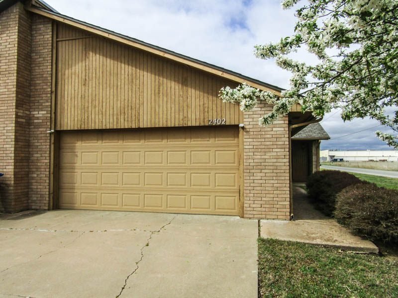 5/3 CONDO * 2402 SANDPIPER ST * ENID OK