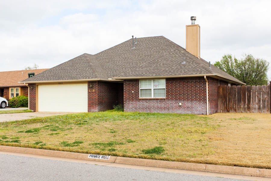 5/19 Brick Home * Nice Neighborhood * 3 Bed/ 2 Bath Enid OK