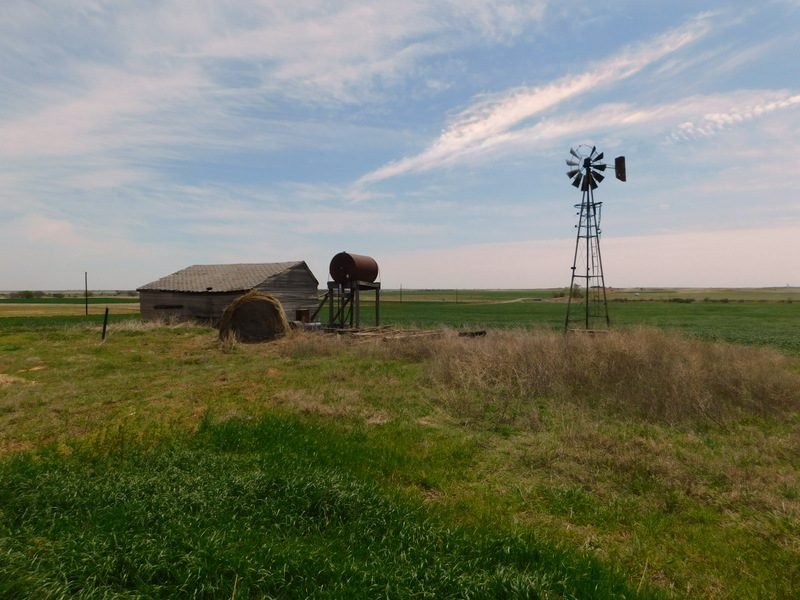 5/24 320± ACRES * BLAINE COUNTY OKLAHOMA