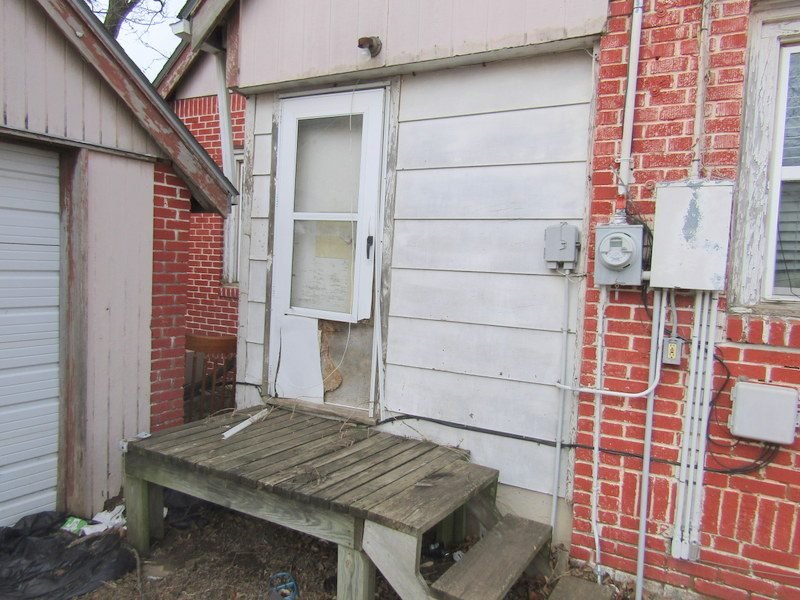 Property #1 559 E OAK AVE * ENID OK * 2 BED 2 BATH