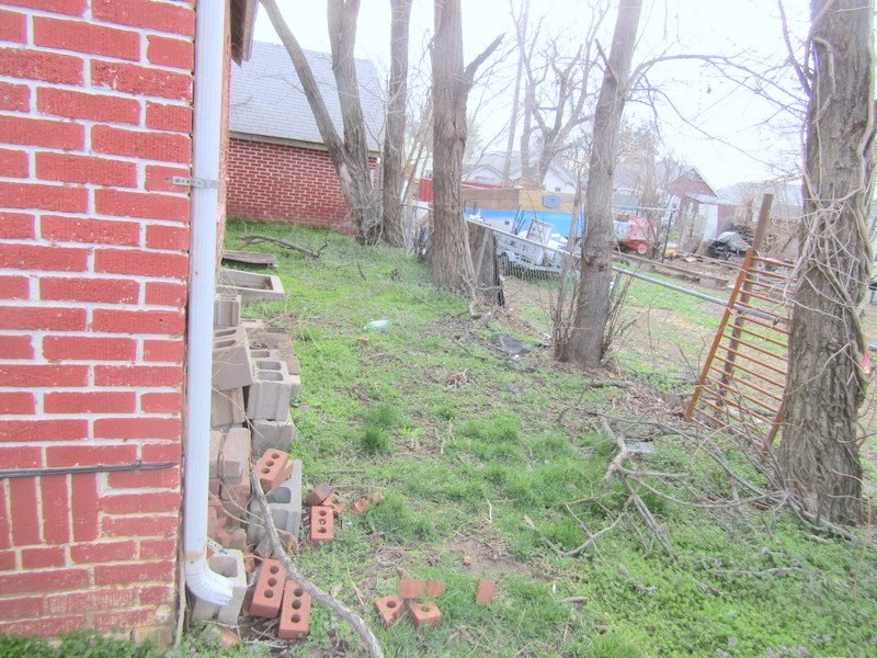 Property #1 559 E OAK AVE * ENID OK * 2 BED 2 BATH
