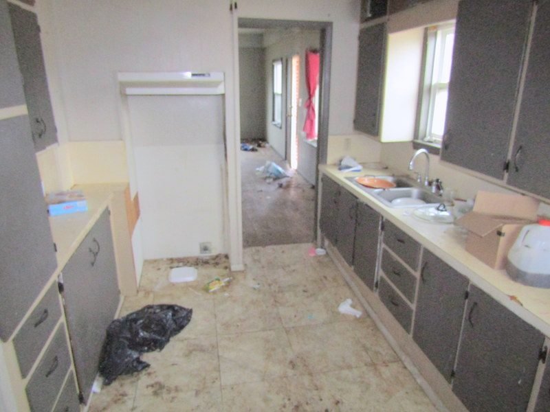 Property #1 559 E OAK AVE * ENID OK * 2 BED 2 BATH