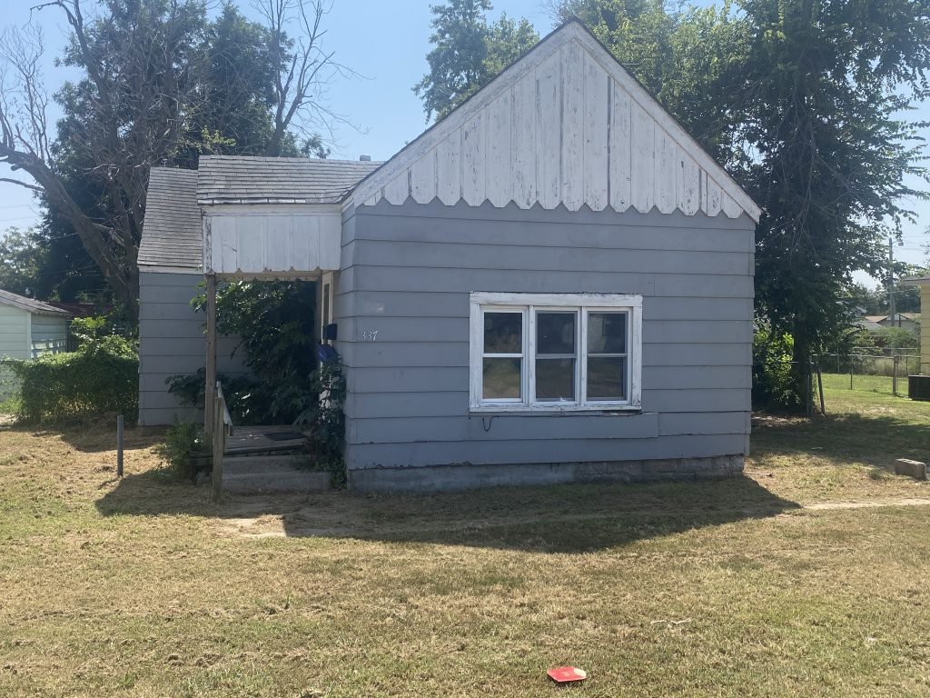 Property #2 337 E OLIVE OAK AVE * ENID OK * 2 BED 1 BATH