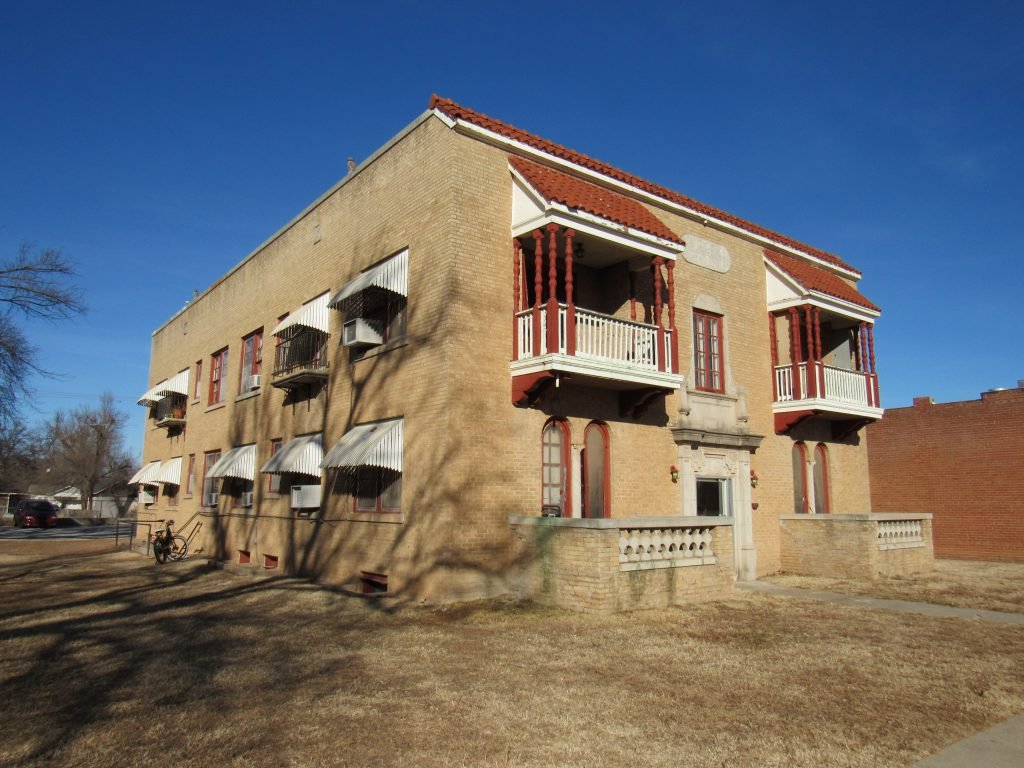 2/28 INVESTMENT PROPERTY * LOS PIMIENTOS APARTMENTS * 15 UNIT BLDG * ENID OKLAHOMA