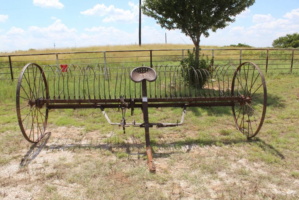 9/13 Tractors * Tools * Shop Items * Manure Spreader * Tillage Equipment * LED Lights * Dryers * Pellet Machine