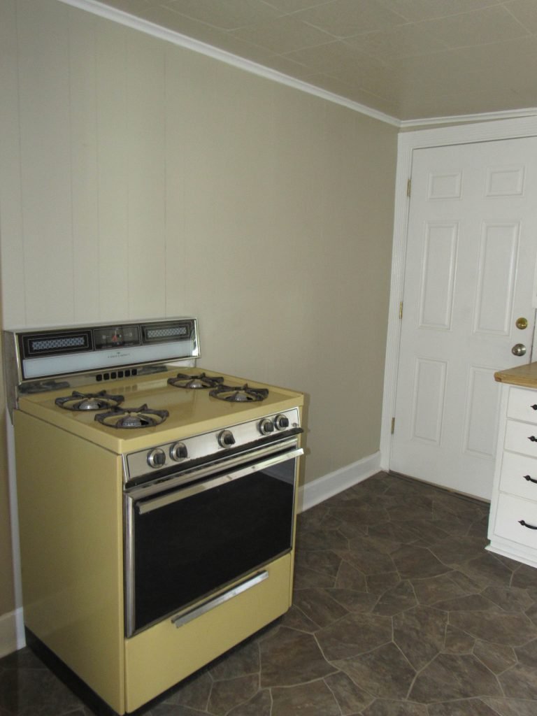 Tract 3: 702 E. Maple Enid, Oklahoma
