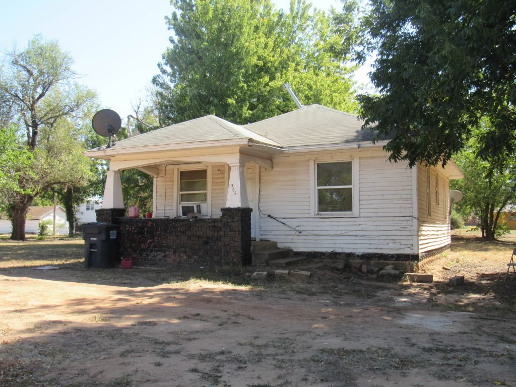 Tract 6: 639 E. Maple Enid, Oklahoma & Tract 8: 305 E. Indiana Enid, Oklahoma