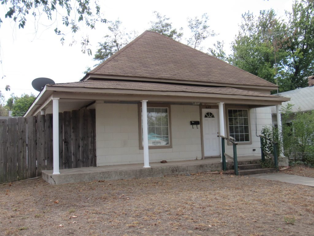 Tract 6: 639 E. Maple Enid, Oklahoma & Tract 8: 305 E. Indiana Enid, Oklahoma