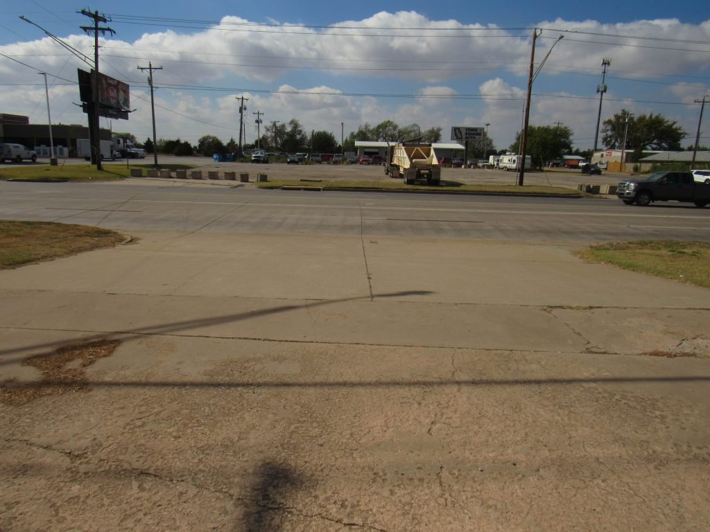 Tract 2: 3203 S. Van Buren St. Enid, Oklahoma