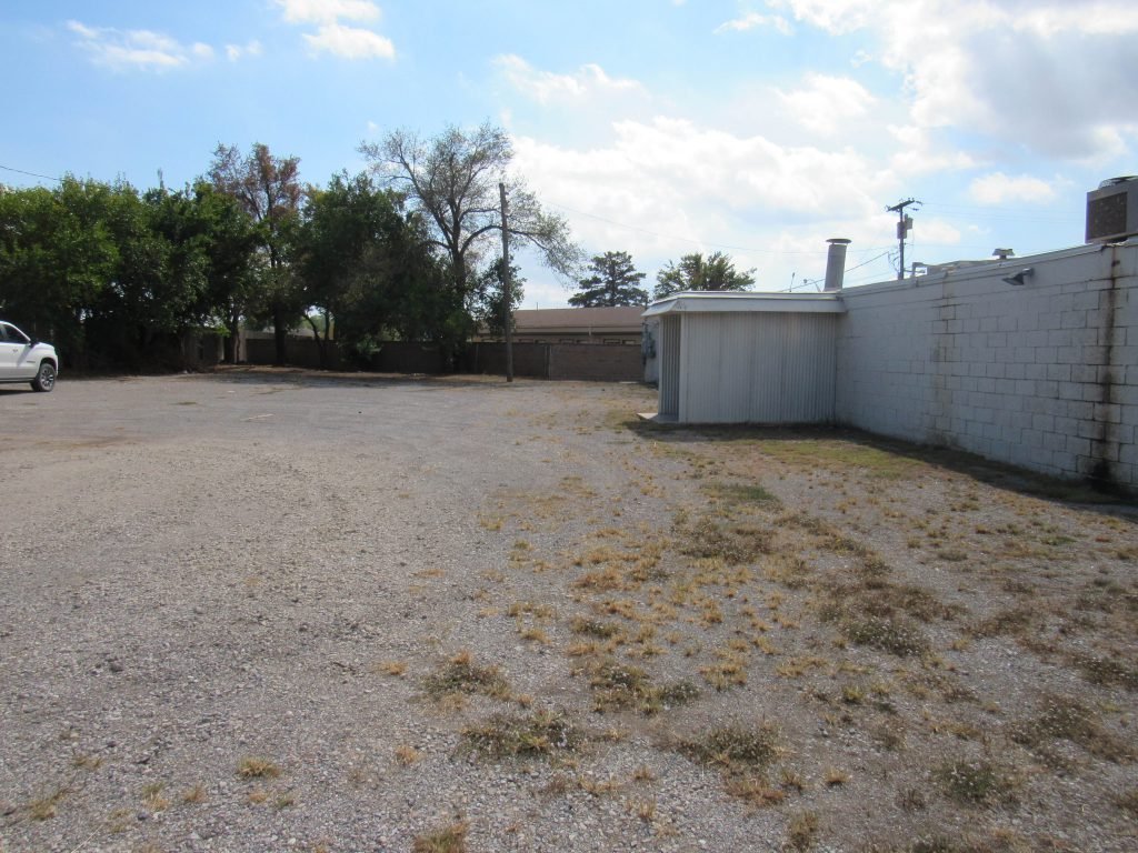 Tract 2: 3203 S. Van Buren St. Enid, Oklahoma