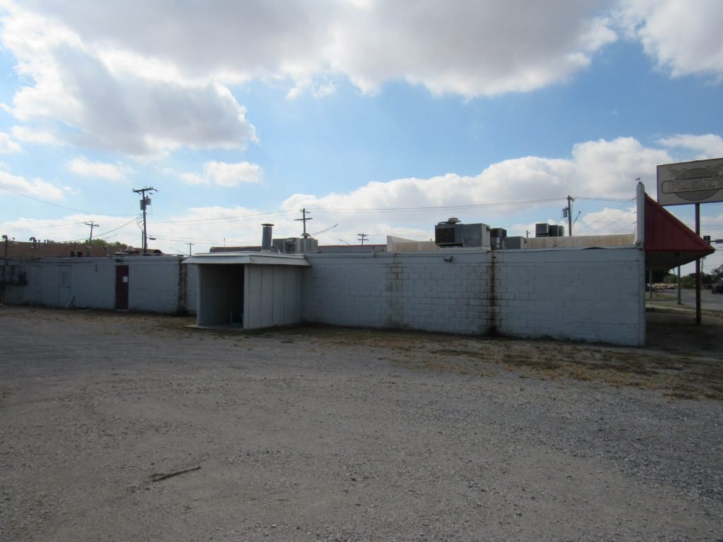 Tract 2: 3203 S. Van Buren St. Enid, Oklahoma
