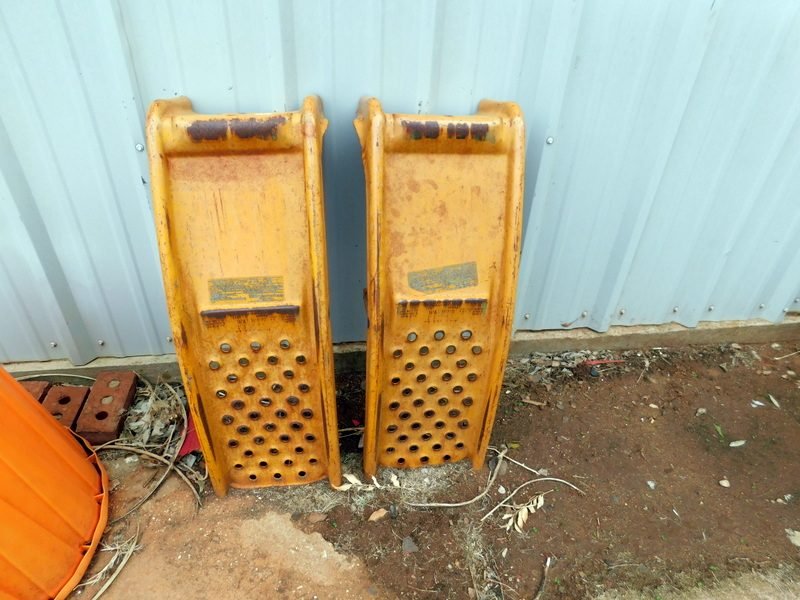 11/28 Tractor – Trailer – Tools – Furniture – Appliances – Sterling Silver – Collectibles