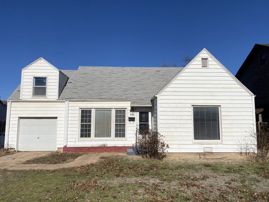 1/26 1606 E RANDOLPH AVE ENID OK * 3 BED 1 BATH HOME * MOVE-IN READY