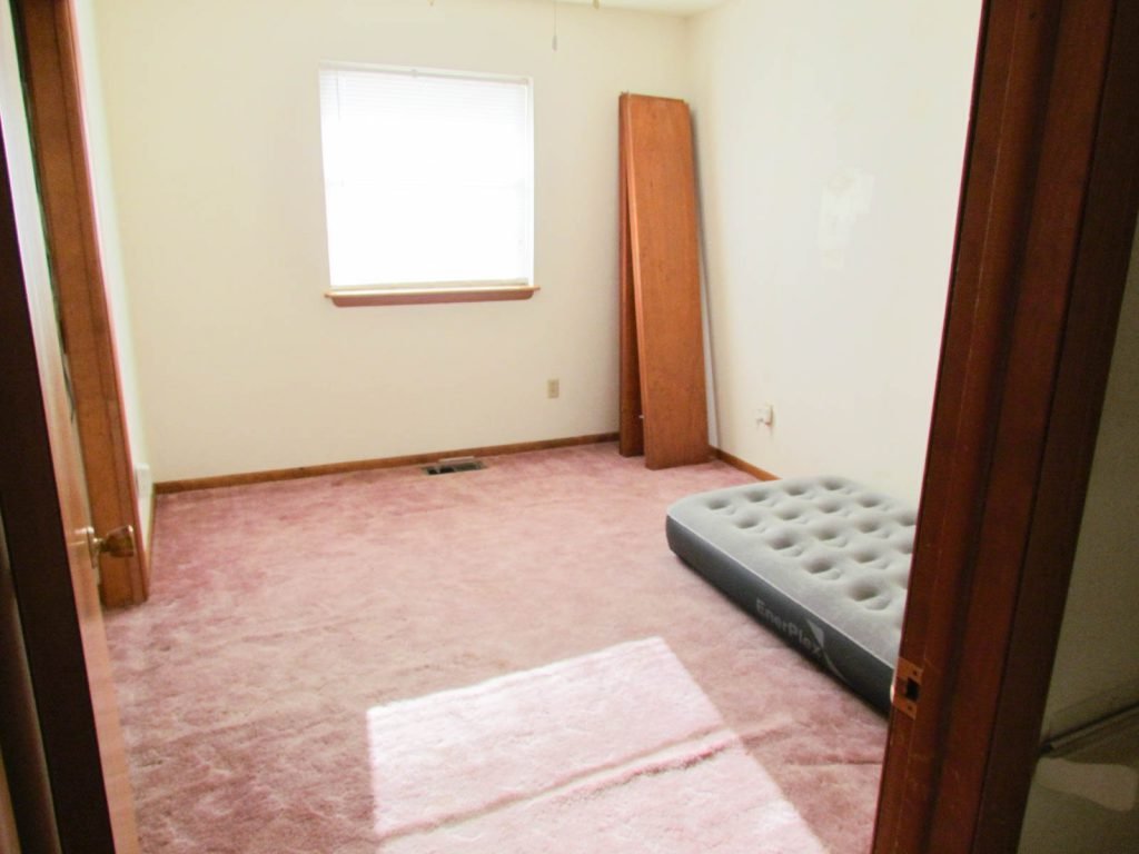 203 N 3rd St Carmen OK