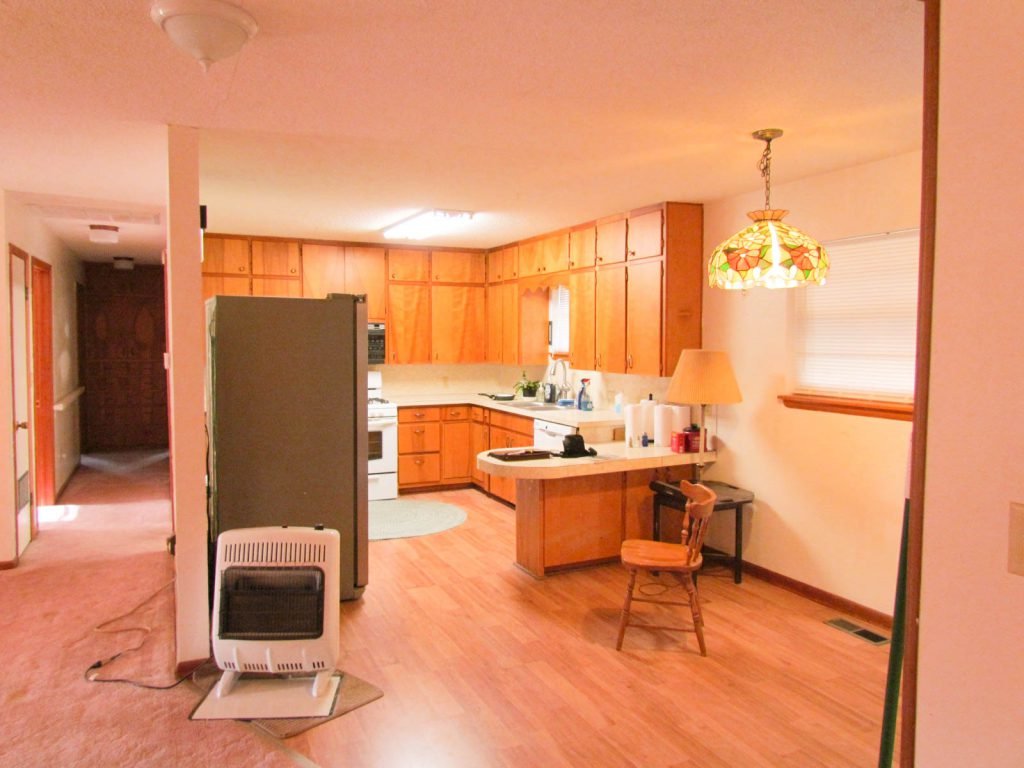 203 N 3rd St Carmen OK