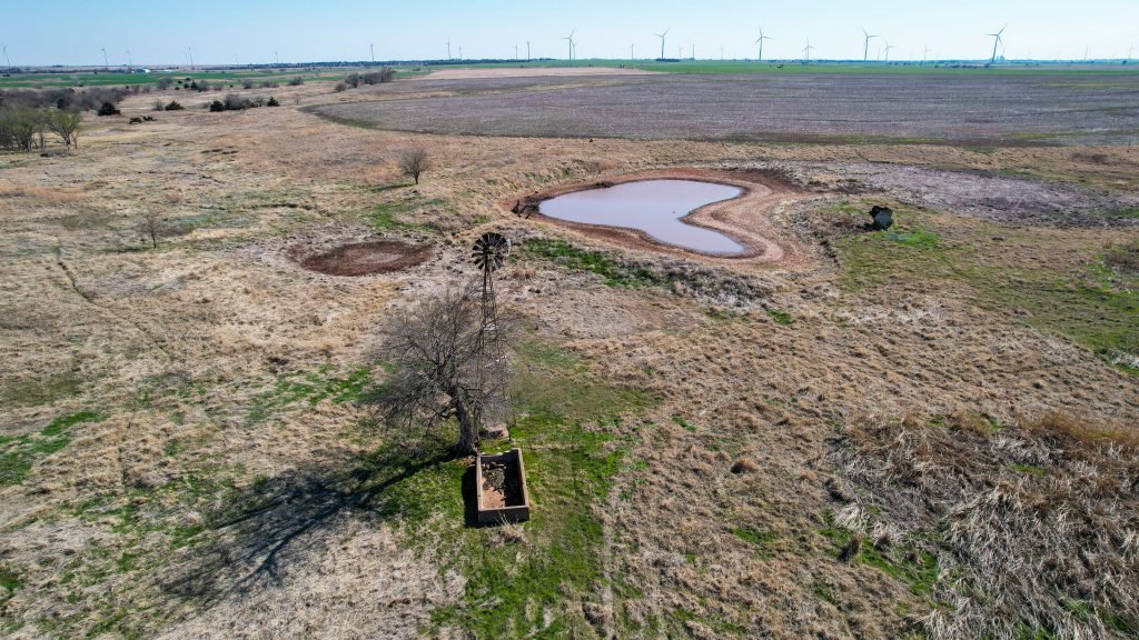5/9 160± Acres Crop – Pasture – Pond – Lamont OK Grant County Oklahoma