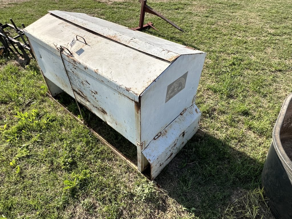 5/30 1952 Hudson Hornet - 1935 Olds Sedan- 2016 Toyota Van - 2020 Ford F250- 2014 GMC 2500HD - 1988 K-5 Blazer - CanAm- Polaris- 2008 Kenworth- 2002 Sea Ray Boat - Pick Up's- Cattle Gates, Feeders - Campers - Caterpillar D5M Dozer - JD 2350 Tractor - JD 5