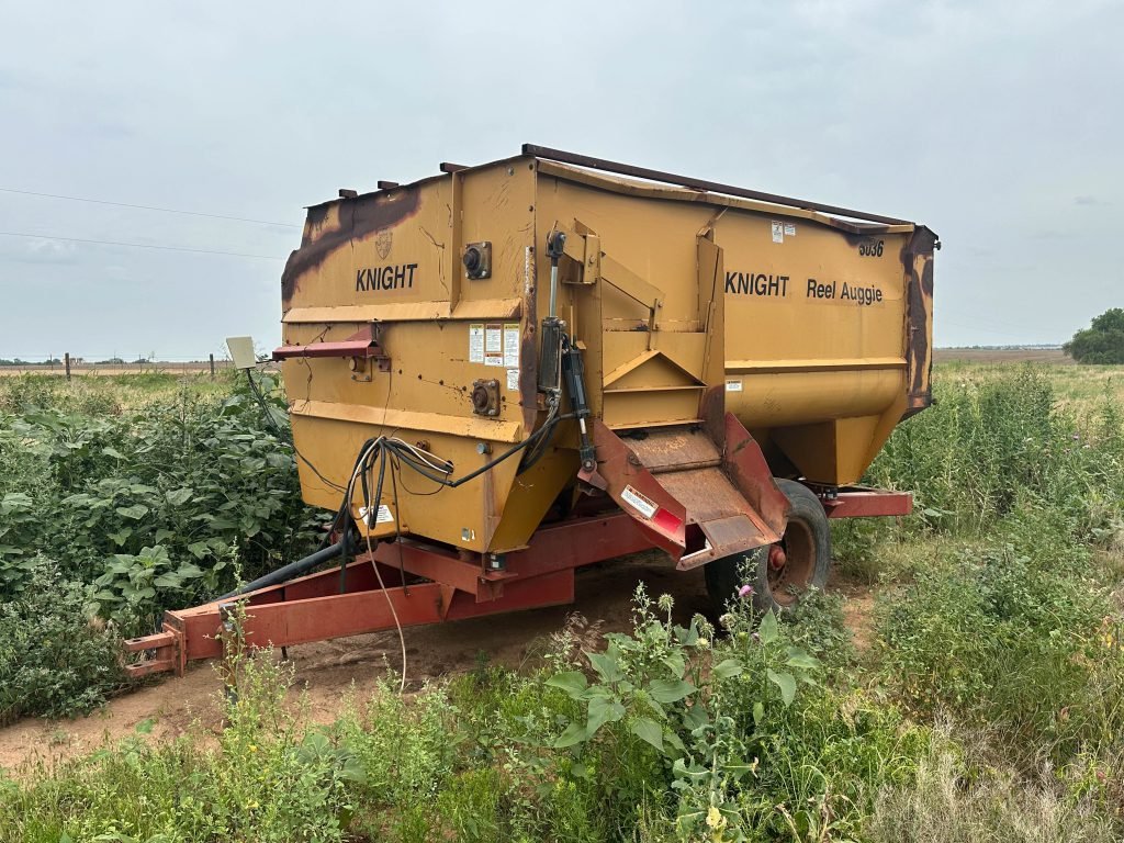 7/18 Tools – Feed Mixer – Creep Feeders – Shop – Livestock Items – Feed Truck