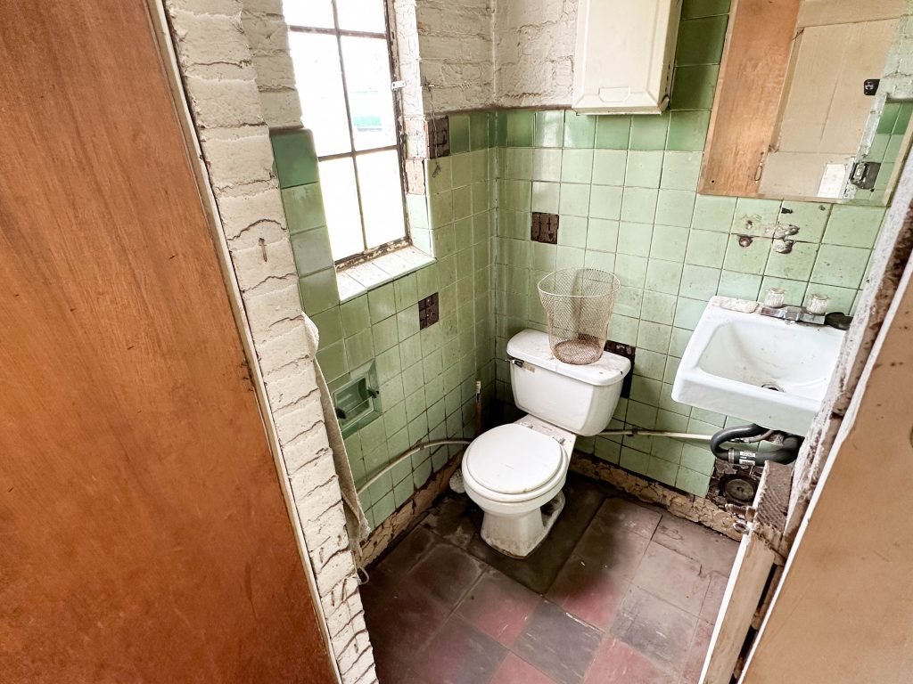 Photo 25