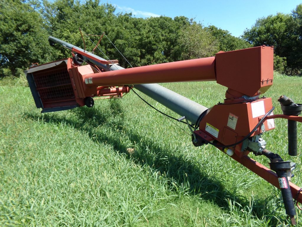 9/5 Combine – Tractor – Tools – Trailers – Mowers – UTV – Household Misc
