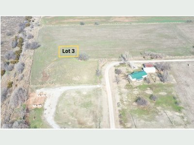 Lot 3