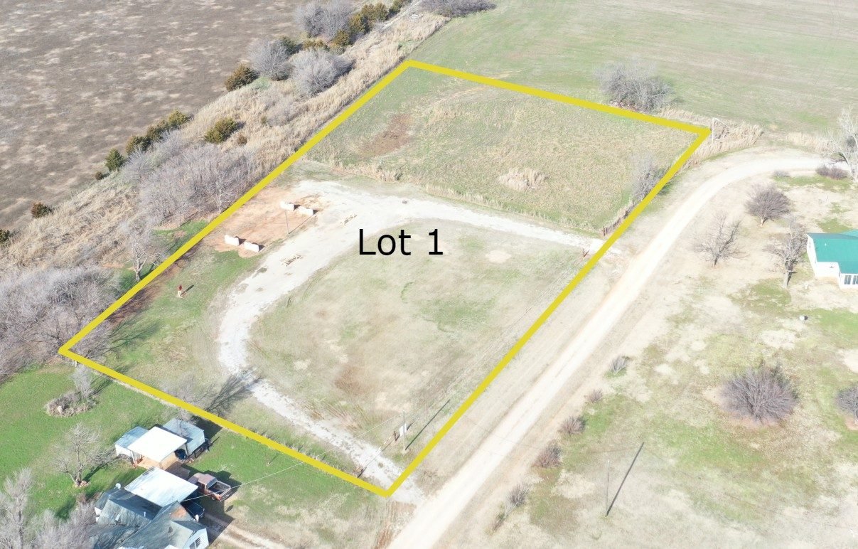 Lot 1