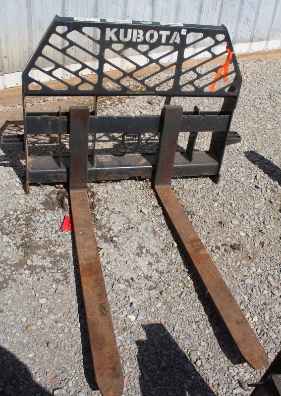 3/20 Tractors - Pick ups - Trailers - Tillage - Sprayer - Fuel Tanks