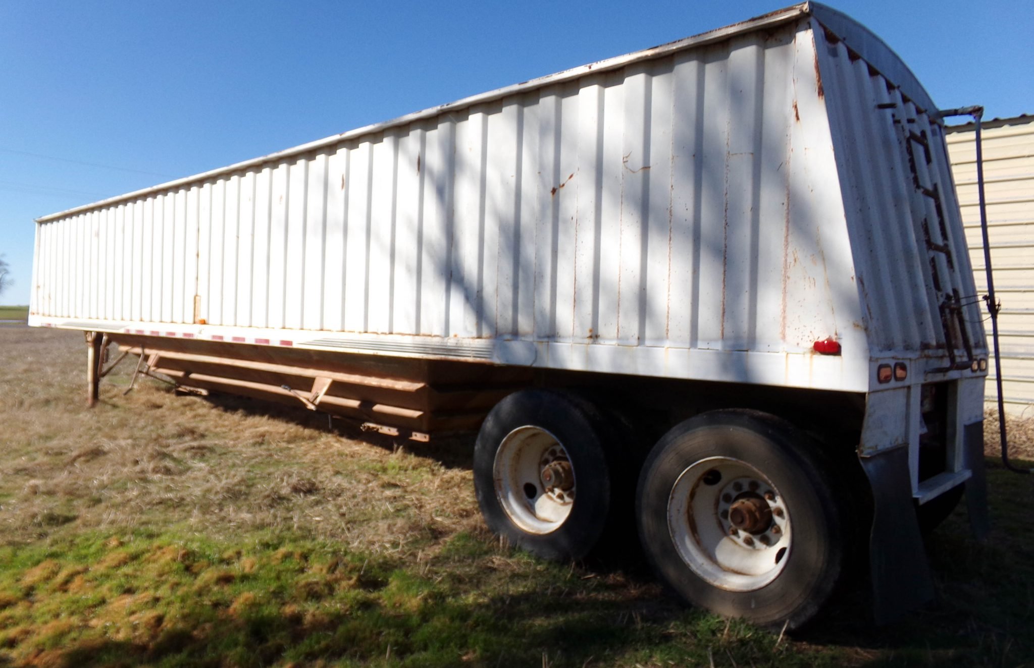 3/25 Drill – Grain Trailer – Feed Pick up – Stock Trailer – Tillage – Sprayer – Horse Trailer - Ripper Kansas Area