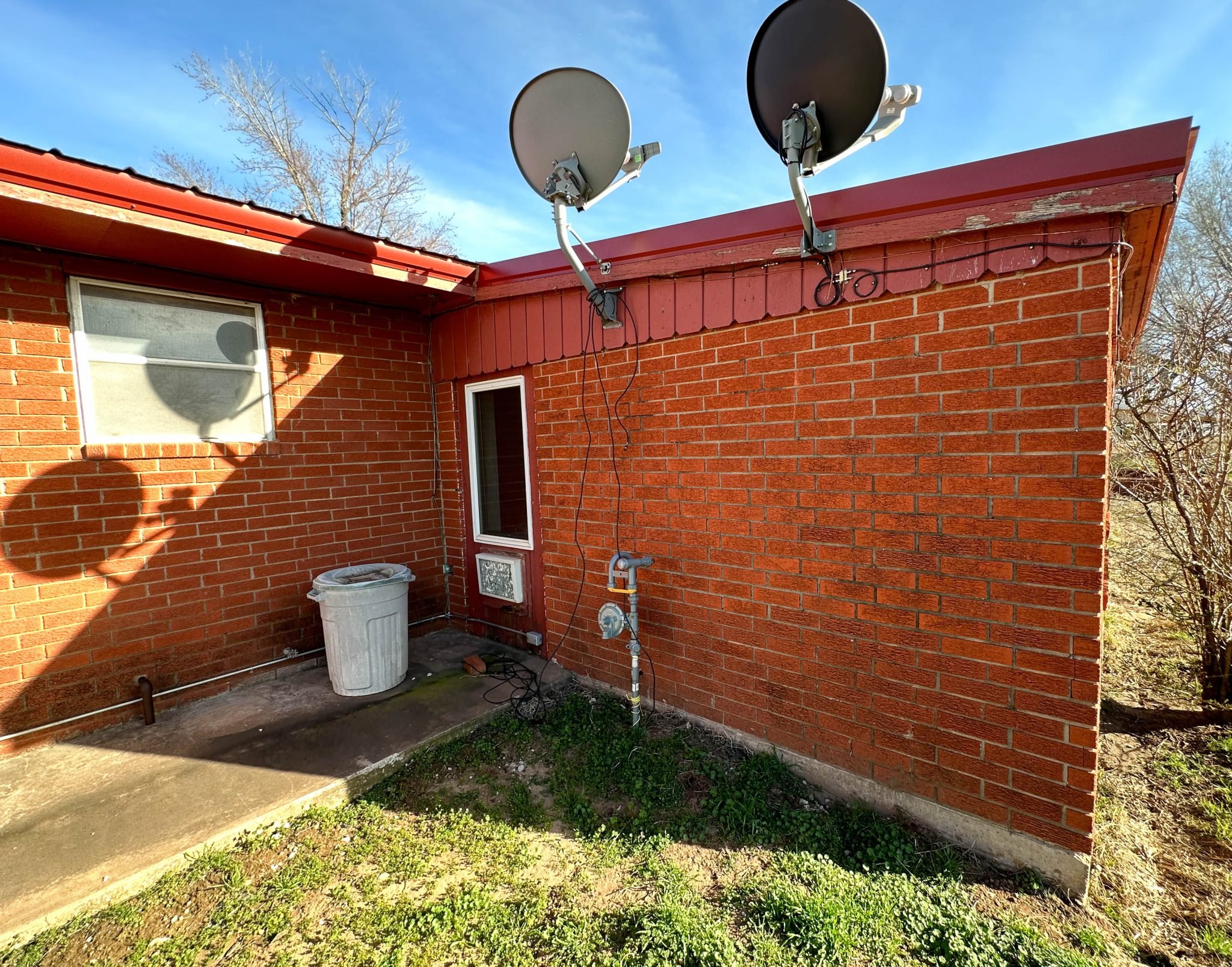 Lot 1: 516 N Main St Aline Ok 73716