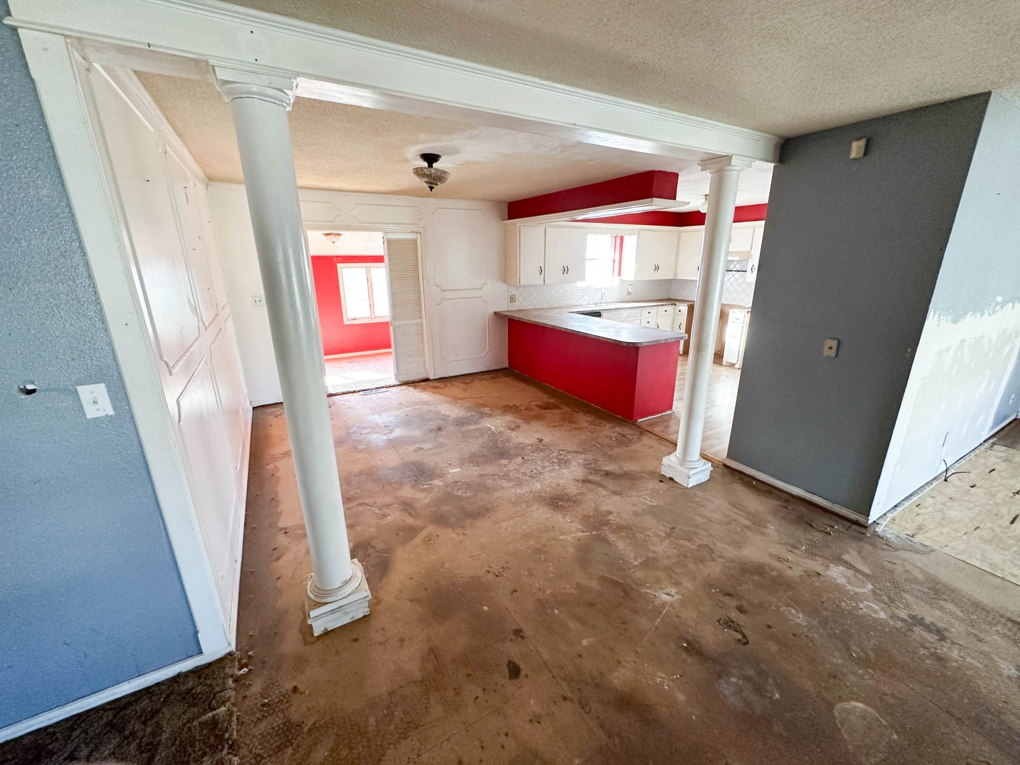 Lot 1: 516 N Main St Aline Ok 73716