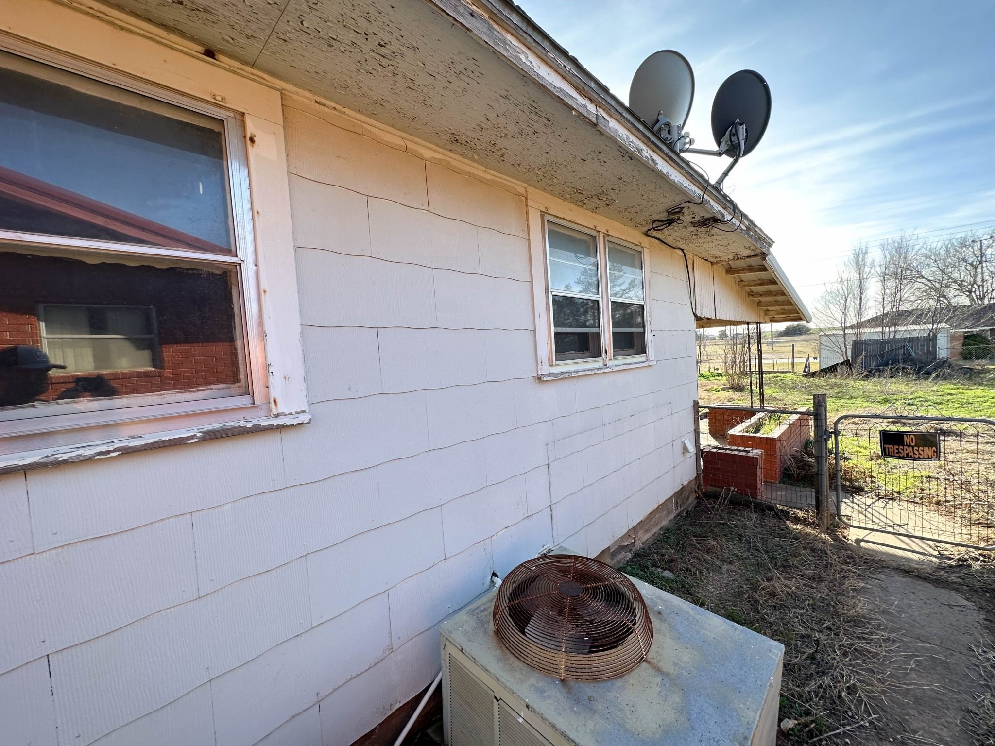Lot 2: 512 N Main & 502 N Main St Aline, Ok 73716