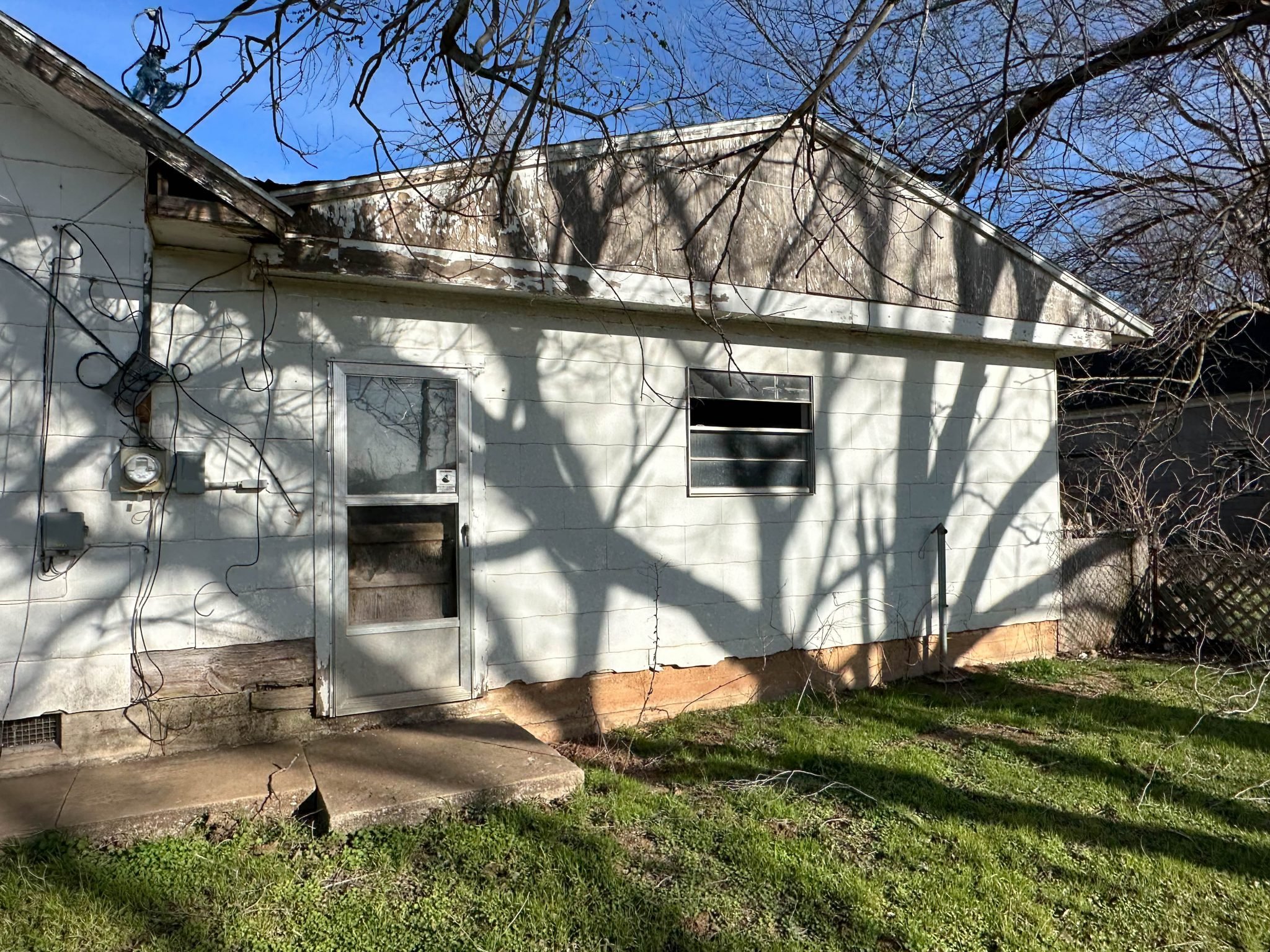 Lot 2: 512 N Main & 502 N Main St Aline, Ok 73716